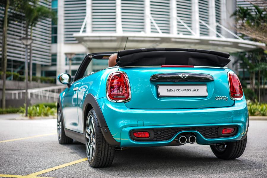  Mini Cooper S Cabrio (F57) 2018 года  (MY) (фото 10 из 20)